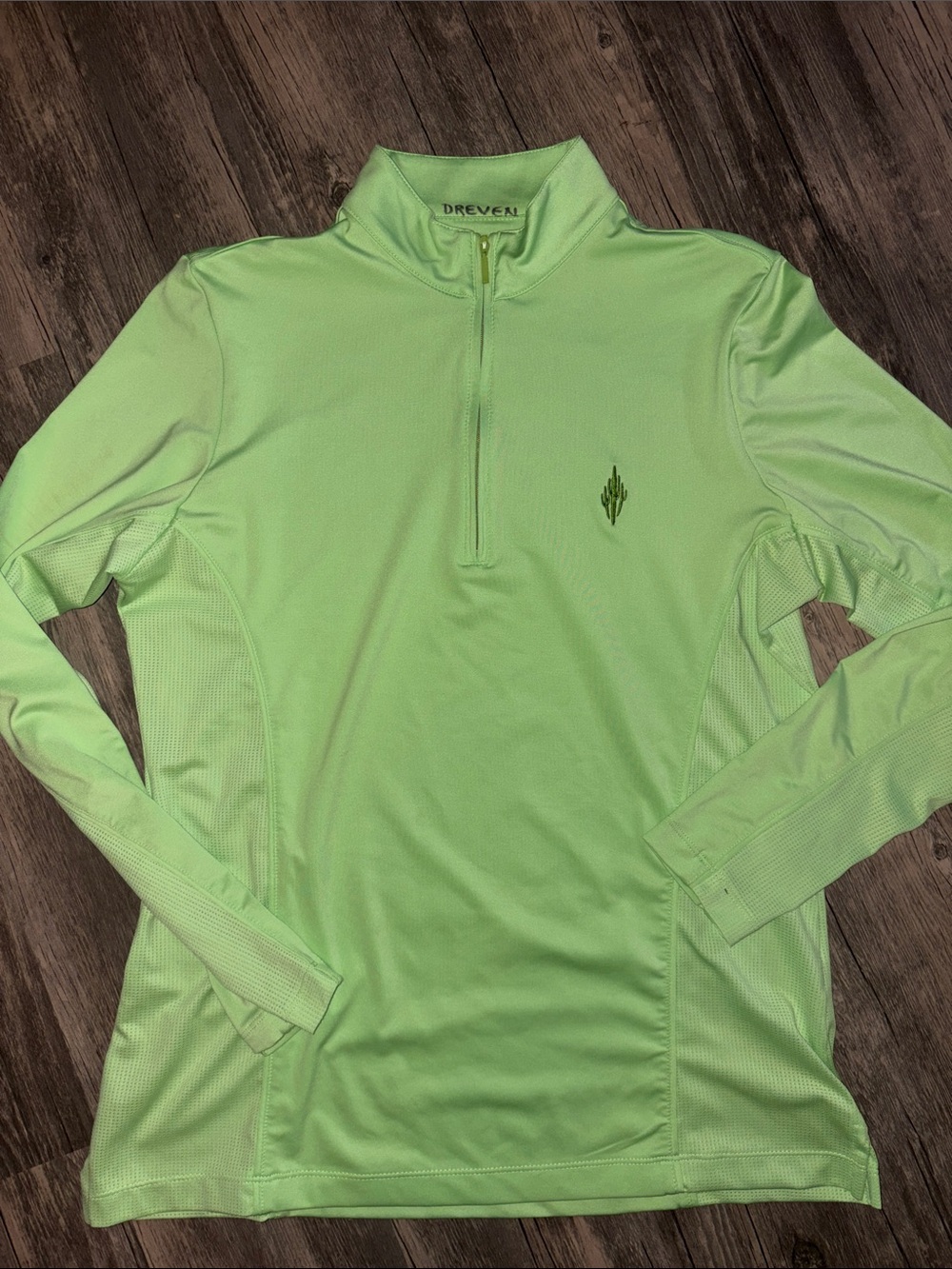 Peter Millar woman’s   Shadebreak Lightweight Sun Shirt Pullover medium